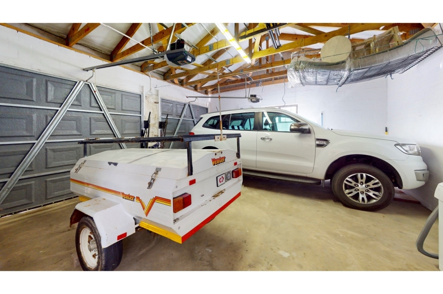 3 Bedroom Property for Sale in Country Club Western Cape